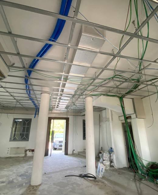 f9c5fb27-472e-41ab-a063-61623a7dedfa